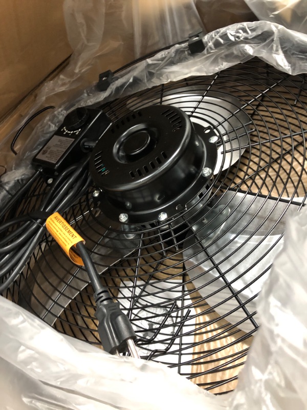 Photo 2 of AmazonCommercial HVF18-SP Industrial Fan, 18", Black
