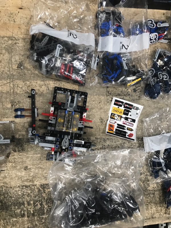 Photo 4 of * incomplete * sold as miscellaneous lego pieces *
LEGO Technic 2022 Ford GT 42154 Car Model Kit for Adults to Build, 1:12 Scale Supercar 