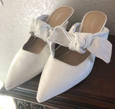Photo 1 of Botkier Pina white leather bow HEELS PAIR detail kitten heel SIZE 7 
