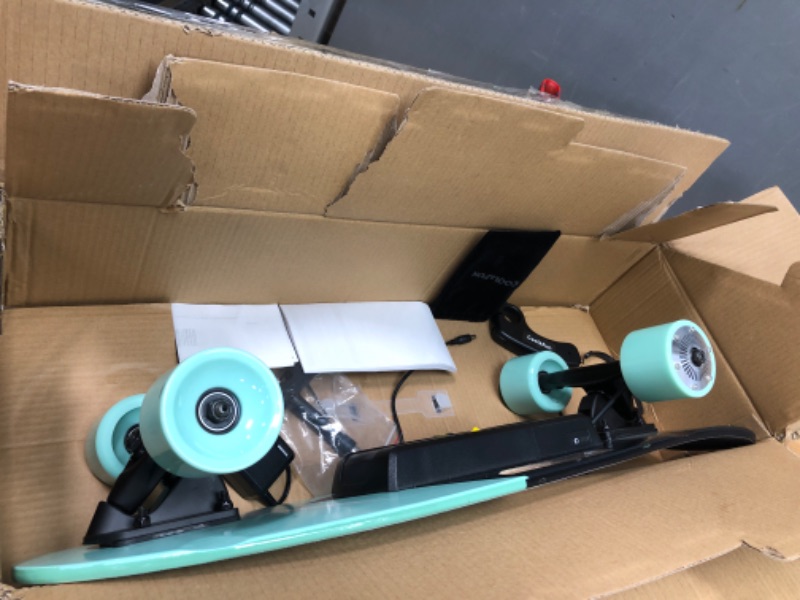 Photo 6 of ***DOES NOT POWER ON, NON-FUNCTIONAL , PARTS ONLY***
Cool&Fun Electric Skateboard, Brushless Motor Electric Skateboard with Remote, 10MPH Top Speed, 7 Miles Range, 3 Speeds Adjustment, Max Load up to 200 Lbs, Electric Skateboard for Adults (Green)