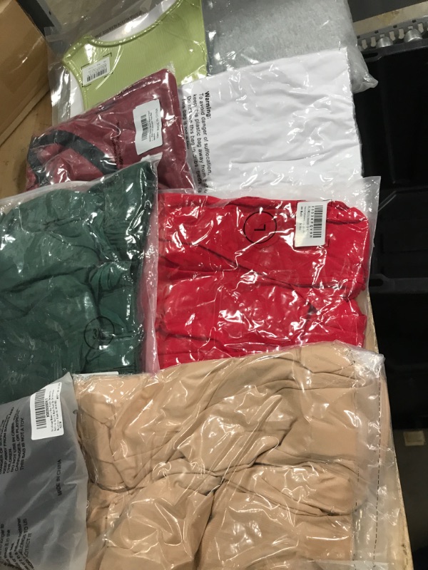 Photo 1 of assorted clothing bundle assorted sizes 8 items