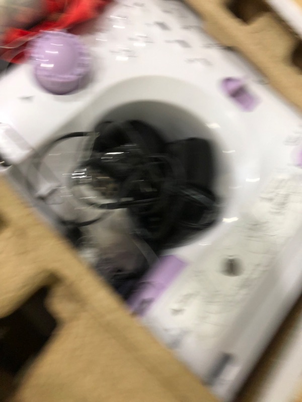 Photo 1 of pre owned item
house hold sewing machine