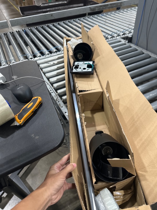 Photo 1 of 48 in. R30 Black Straight Cylinder Track Lighting Kit