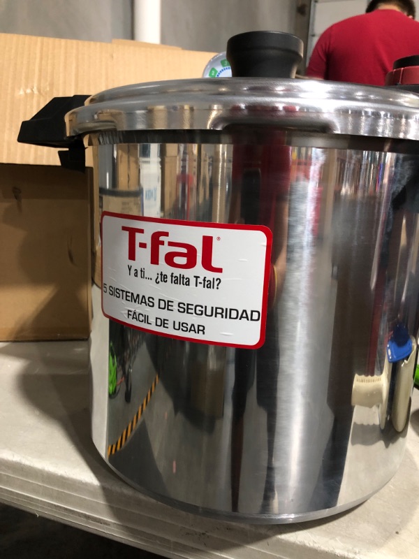 Photo 2 of * used item * minor scuffs * scratches *
T-fal Pressure Cooker, Pressure Canner with Pressure Control, 3 PSI Settings, 22 Quart, Silver - 7114000511 22-Quart Pressure Canner