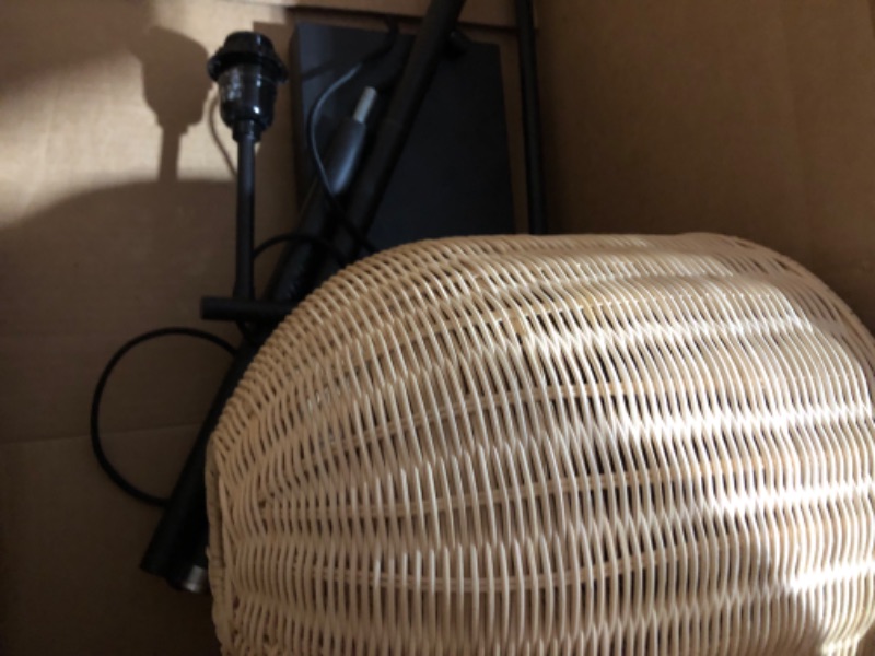 Photo 4 of [FOR PARTS, READ NOTES]
Adesso Bahama Floor Lamp