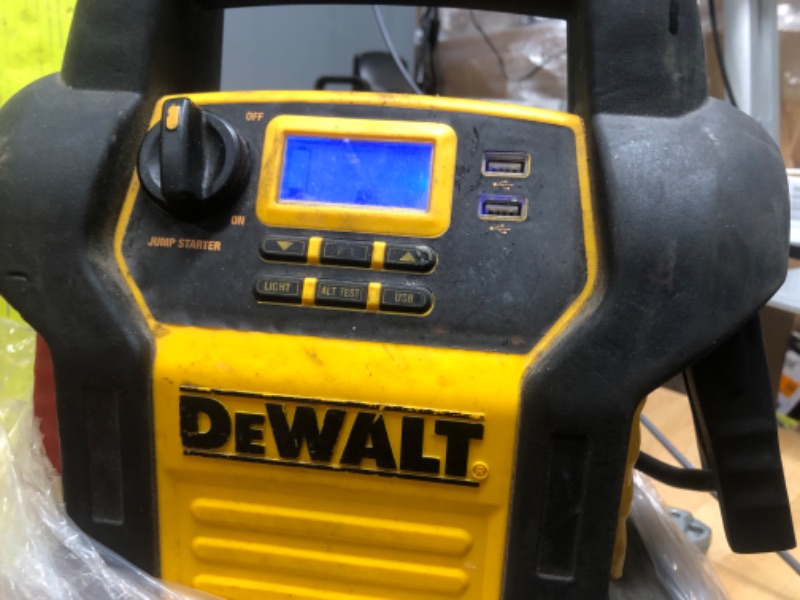 Photo 2 of **POWERS ON BUT UNABLE TO TEST***
DEWALT DXAEPS14 1600 Peak Battery Amp 12V Automotive Jump Starter/Power Station with 500 Watt AC Power Inverter, 120 PSI Digital Compressor, and USB Power , Yellow