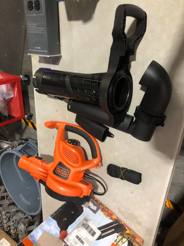 Photo 2 of ***UNTESTED***
BLACK+DECKER Leaf Blower & Leaf Vacuum, 3-in-1, 12-Amp, 250-MPH, 400-CFM (BV6000)