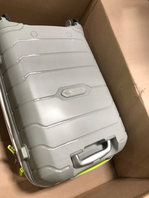 Photo 3 of ***HEAVILY USED/DIRTY - SEE PICTURES***
Samsonite Freeform Hardside Expandable with Double Spinner Wheels, Carry-On 21-Inch, White/Grey