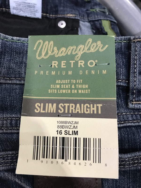 Photo 4 of 3 pairs of pants 
wrangler retro slim straight size 16
levis straight leg - waist 28 length 30
childrens place bootcut semi size 18 slim