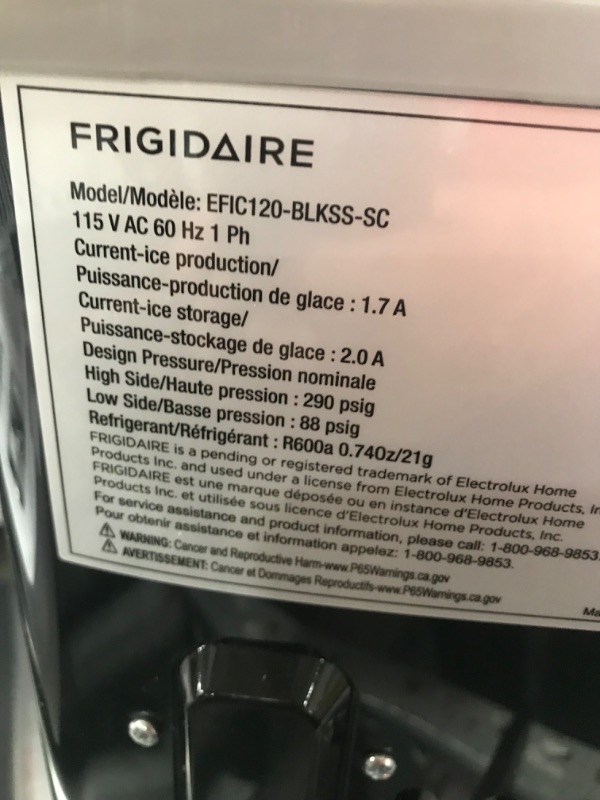 Photo 4 of [FOR PARTS, READ NOTES]
Frigidaire EFIC117-SSBLACK-COM EFIC117-SSBLACK 26 Lbs Portable Compact Maker, Stainless Steel Ice Making Machine, Medium, Black Stainless