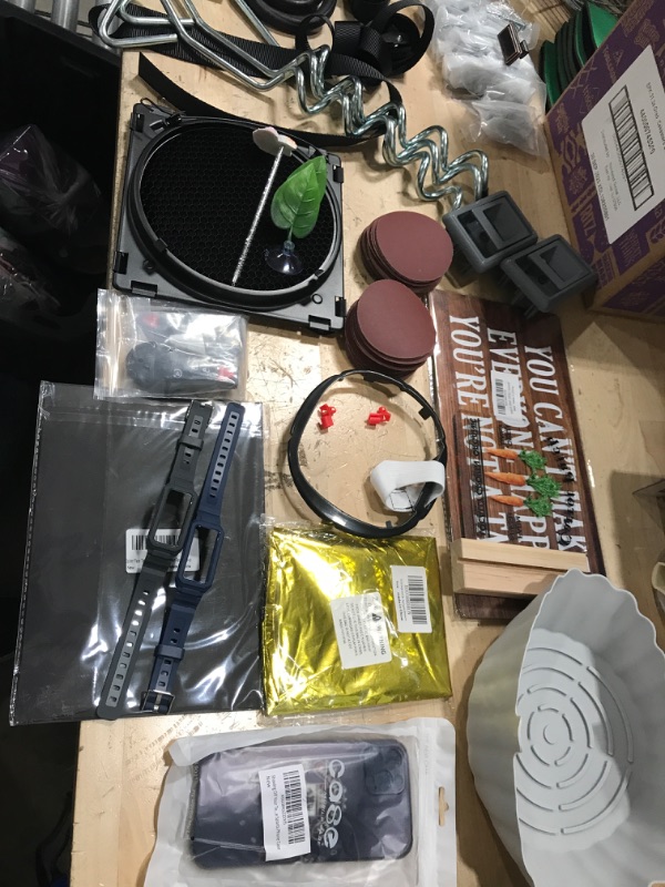 Photo 1 of ***Bundle of miscellaneous home good/accessories - 30 items 
