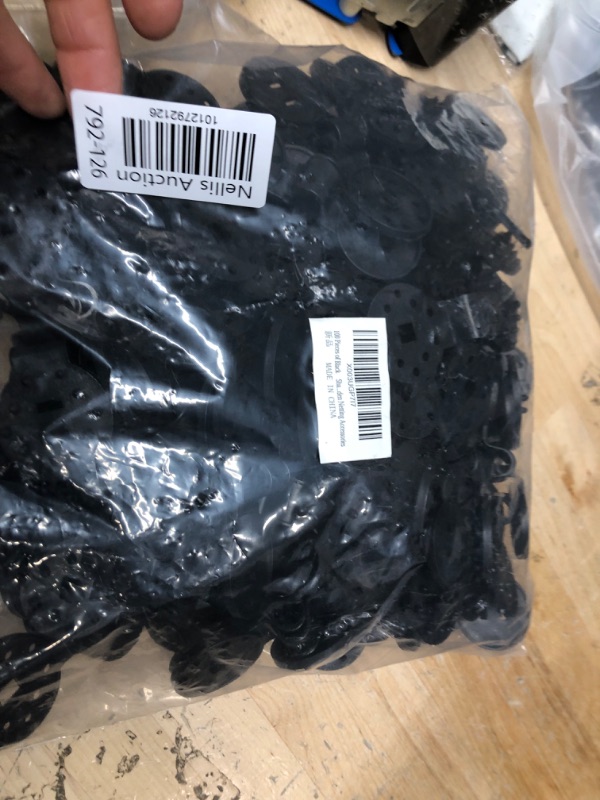 Photo 2 of 100 Pieces of Black Shade Cloth Clips, Sunshade Netting Fixing Clips, Reusable Sunshade Cloth Clips,Round Plastic Sunshade Clips, Anti-Bird Netting, Sunshade Net and Garden Netting Accessories