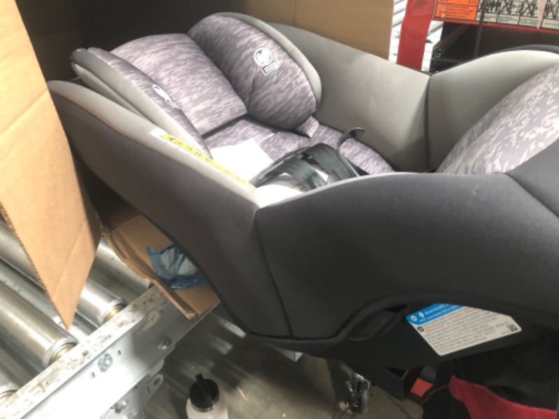 Photo 3 of Cosco Mighty Fit 65 DX Convertible Car Seat (Heather Onyx Gray)