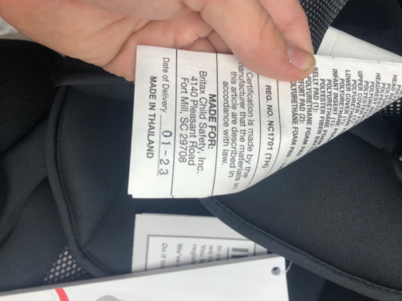 Photo 1 of Britax One4Life Convertible Car Seat, 10 Years of Use from 5 to 120 Pounds, Converts from Rear-Facing Infant Car Seat to Forward-Facing Booster Seat, Performance Fabric, Cool Flow Carbon