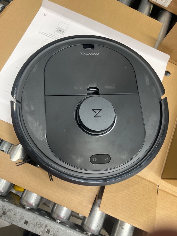 Photo 2 of 
roborock Q5 Robot Vacuum Cleaner, Strong 2700Pa Suction, Upgraded from S4 Max, LiDAR Navigation, Multi-Level Mapping, 180 mins Runtime, No-go Zones, Ideal...
Style:Q5
