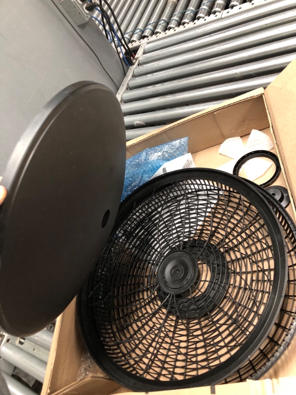 Photo 2 of 18" Pedestal Fan- Black
