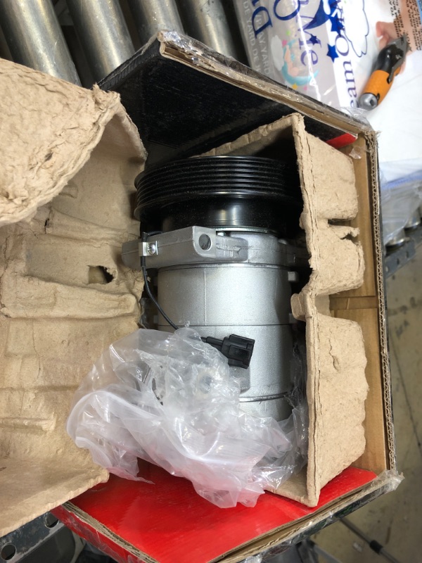 Photo 2 of A-Premium Air Conditioner AC Compressor with Clutch Compatible with Nissan Frontier 2001-2004, Xterra 2002-2004, V6 3.3L, Replace# 926005S700