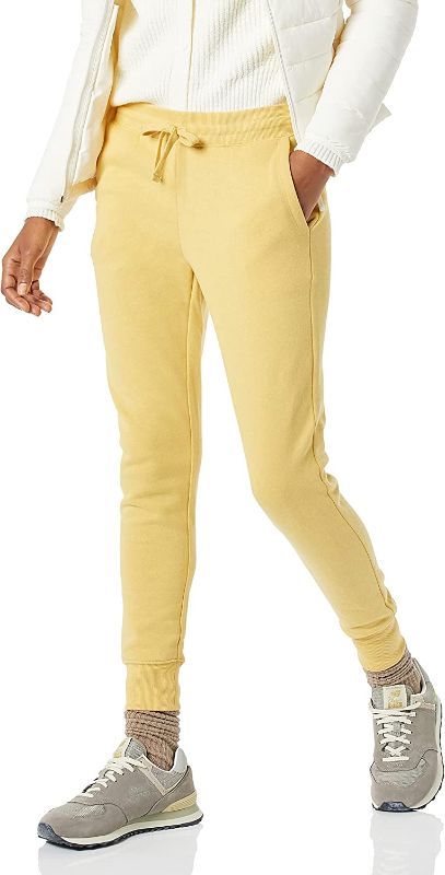 Photo 1 of Amazon Essentials Ladies’ French Terry Fleece Joggers (Available in Plus Sizes)
SIZE M 