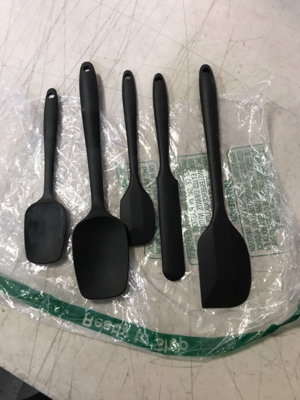 Photo 2 of 5 PCS Black Silicone Spatula Set,Spatulas Utensils for Nonstick Cookware Baking Mixing