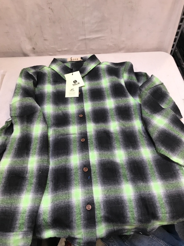 Photo 1 of BOYS PLAID SHIRT 
S/M