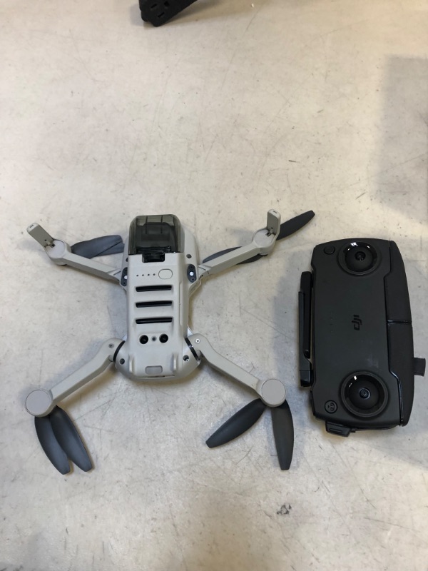 Photo 3 of DJI Mini SE, Drone Quadcopter, 
USED
UNABLE TO TEST