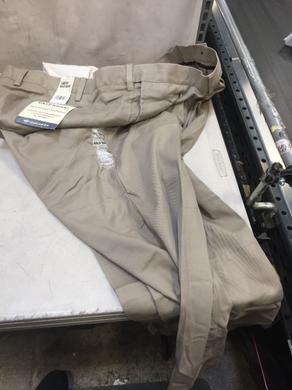 Photo 3 of Dockers Men's Classic Fit Easy Khaki Pants - Pleated - 52X30 -