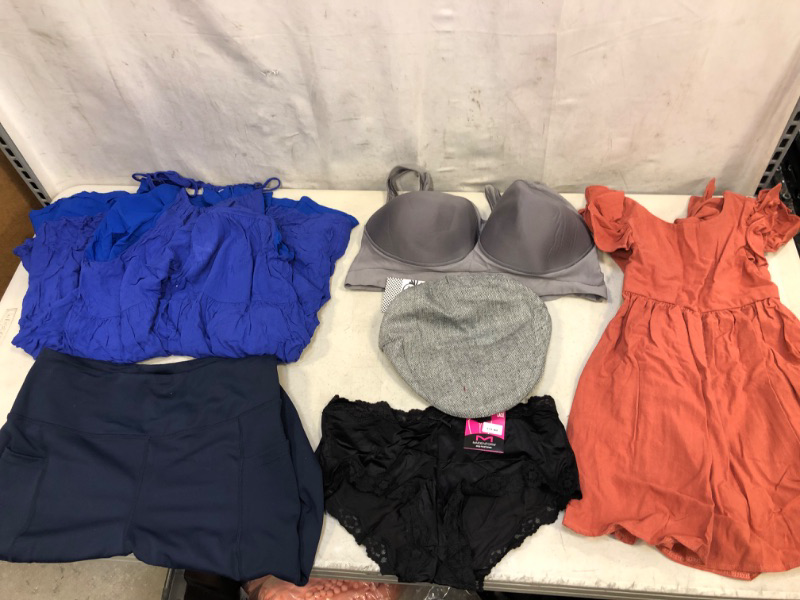 Photo 1 of 6PC LOT, NEW/USED MISC CLOTHING ITEMS, SOLD AS IS, SIZE M, 2XL, ETC