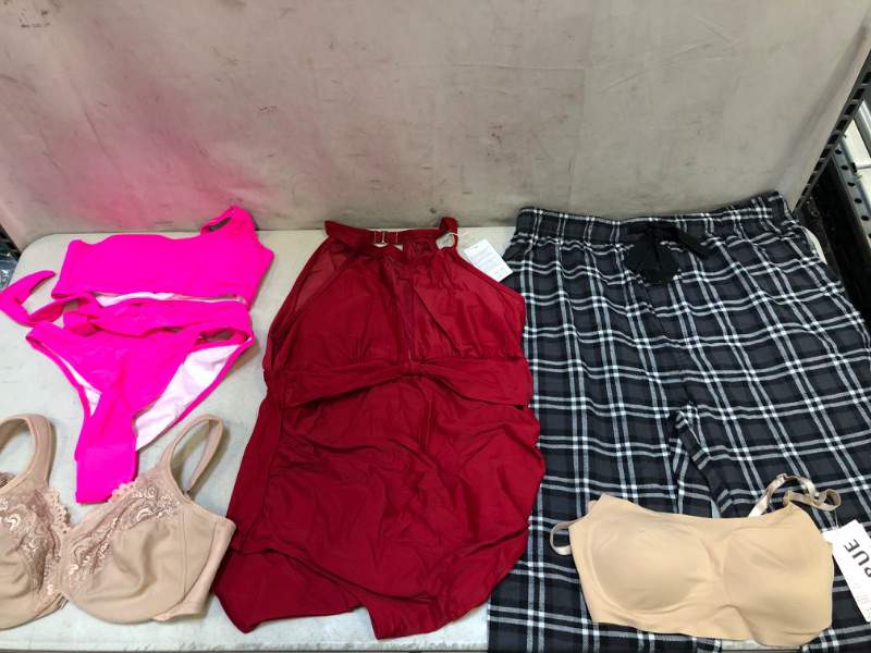 Photo 1 of 5 PC LOT, NEW/USED MISC CLOTHING ITEMS, SOLD AS IS, SIZE L, XL, S, ETC