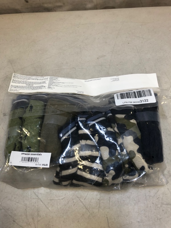 Photo 1 of Amazon Essentials Men's Tag-Free Boxer Briefs, Pack of 5 Medium Camo Print