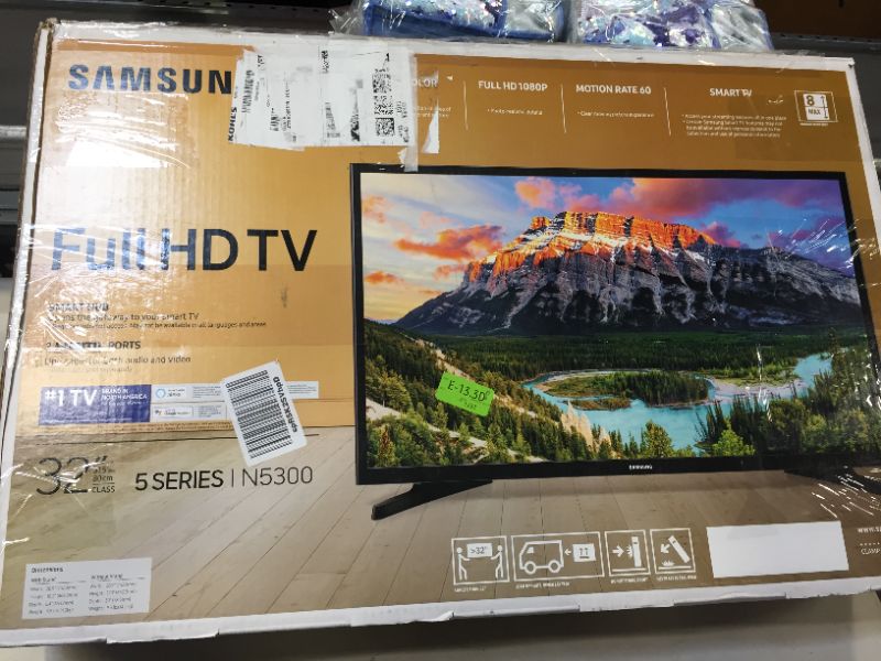 Photo 5 of SAMSUNG 32-inch Class LED Smart FHD TV 1080P (UN32N5300AFXZA, 2018 Model)