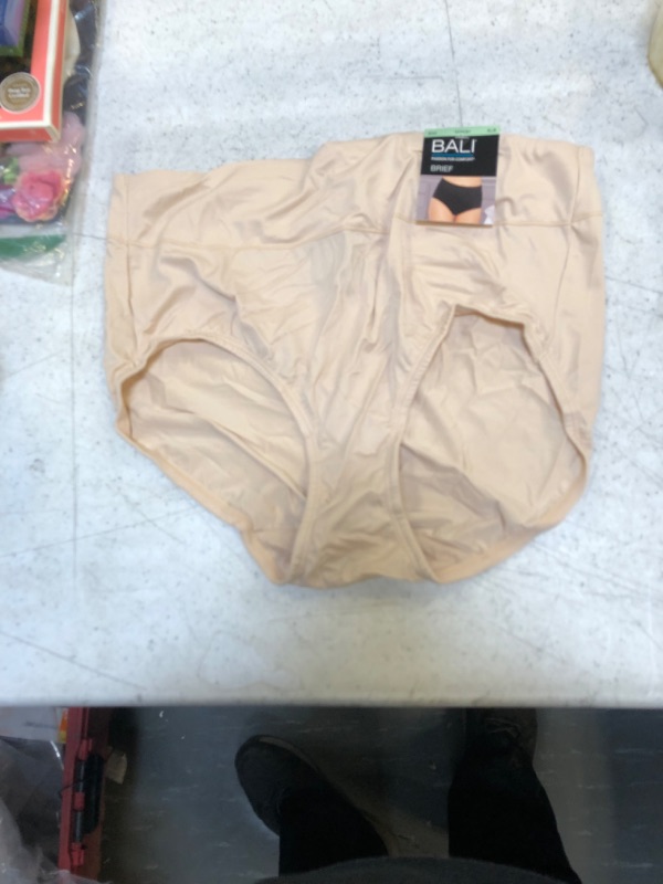 Photo 3 of Bali Passion for Comfort Brief Soft Taupe ***SIZE XL***