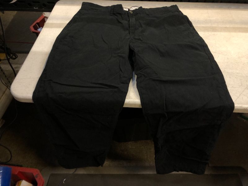 Photo 1 of AMAZON ESSENTIALS MENS PANTS 36WX33L