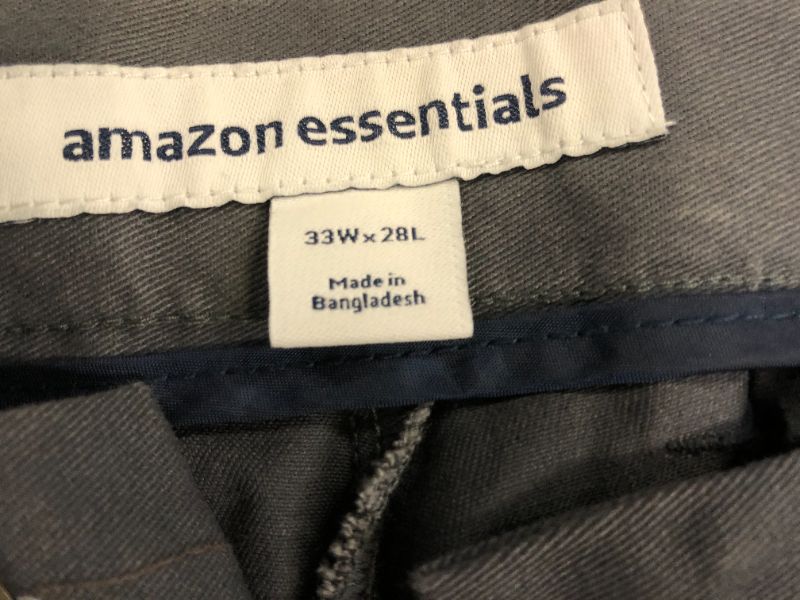 Photo 3 of AMAZON ESSENTIALS MENS PANTS - 33WX28L -