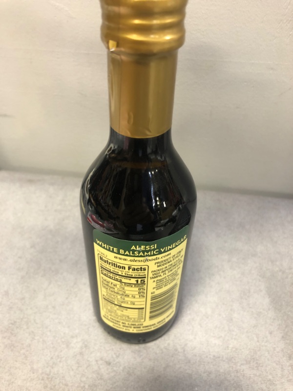 Photo 3 of Alessi Premium White Balsamic Vinegar, 8.5 fl oz (EXP: 07/18/2026)