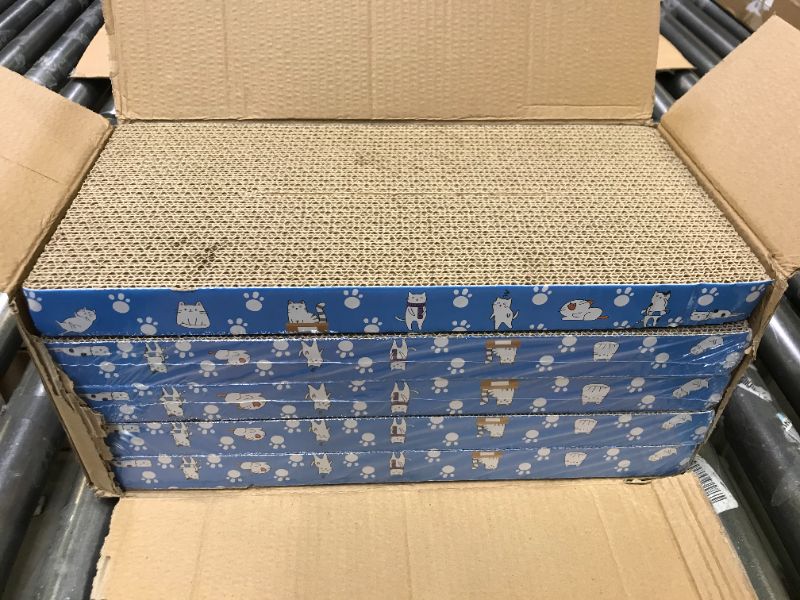 Photo 1 of 5 Packs in 1 Cat Scratch Pad, Cat Scratcher Cardboard,Reversible,Durable Recyclable Cardboard, Premium Scratch, Suitable for Cats to Rest, Grind Claws and Play
