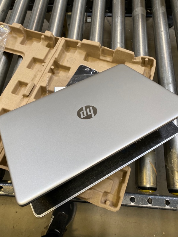 Photo 1 of HP laptop - unlocked - bad battery 