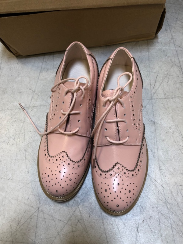 Photo 2 of  Women's Flats Shoes Wingtip Lace Up 6.5
