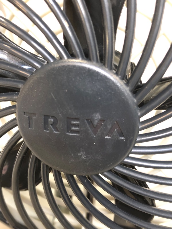 Photo 3 of Treva 5 Inch Portable Battery Powered 2 Speed Desktop Fan Gray **  UNABLE TO TEST ** SLIGHTLY USED 
