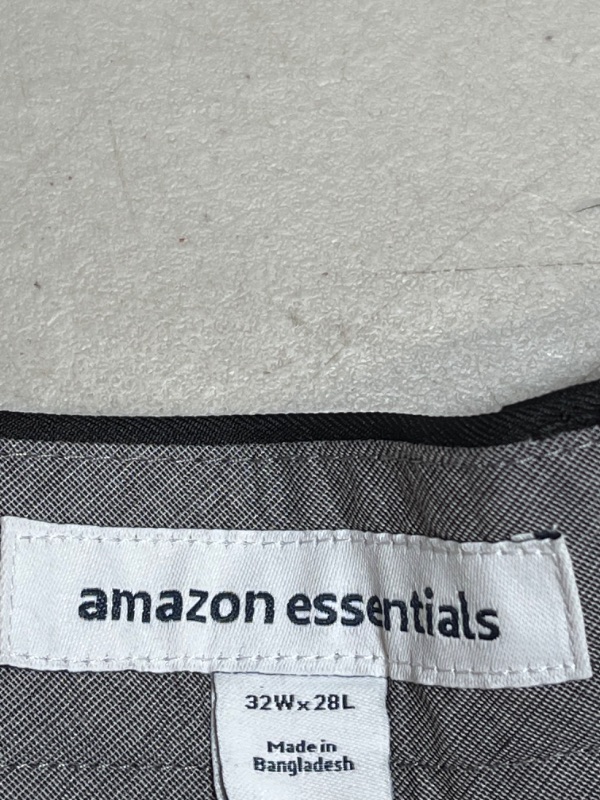 Photo 1 of Amazon Essentials Men's Classic-Fit Expandable-Waist Flat-Front Dress Pant Polyester Black 32W x 28L