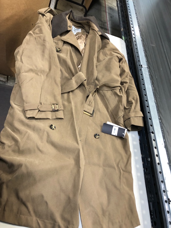 Photo 1 of London Fog Men's Iconic Trench Coat