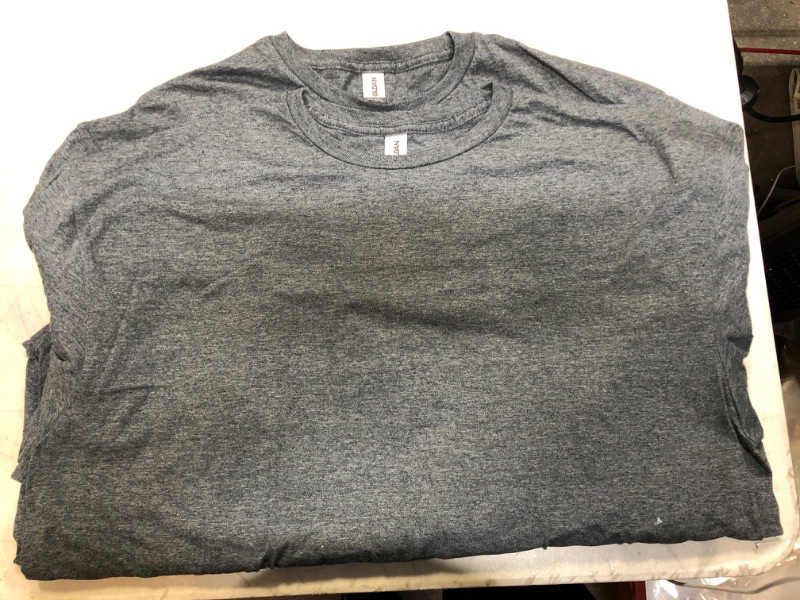 Photo 1 of 2PACK GILDAN  SHORT SLEEVE T-SHIRT CHARCOAL HEATHER SIZE 2XL