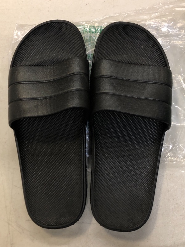 Photo 2 of clootess Shower Shoes Slide Cloud for Women and Men Bath Slipper Sandal Bathroom Pool Non-Slip Quick Drying SIZE UNKNOWN
