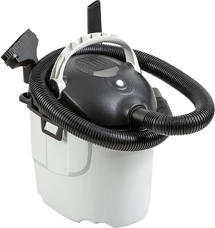 Photo 1 of Amazon Basics 2.5-Gallon 2 HP Wet/Dry Vacuum, Grey / USED 
