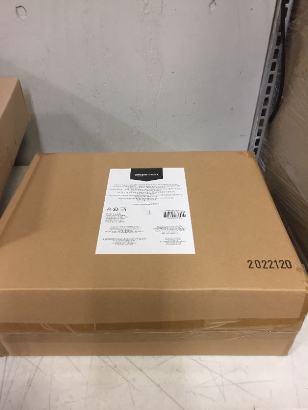 Photo 1 of Amazon Basics 5-Piece Square Airtight Food Storage Containers for Kitchen Pantry Organization, BPA Free Plastic 5-Piece Square Set