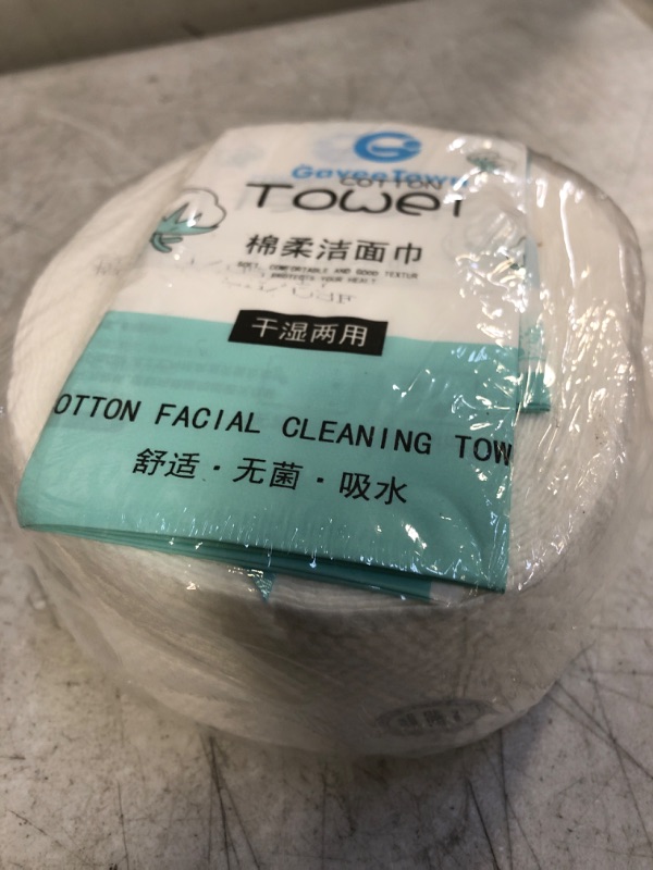 Photo 2 of  Face towel, Clean Skin Face Towels Ultra Soft Facial Wipes Face Makeup Removing Towel Face Towels for Women Disposable Face Towel Daily Cleansing Cloths Face Towel for Skincare