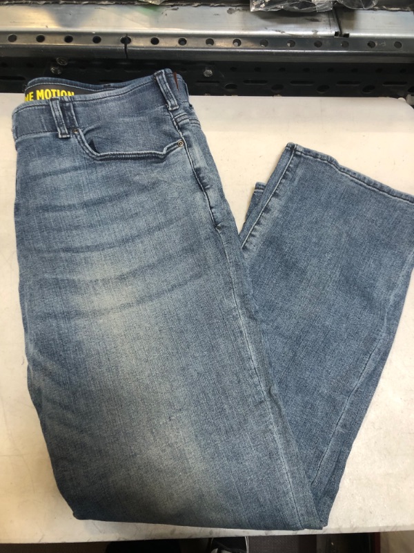 Photo 1 of Lee Extreme Motion Regular Fit Bootcut 40x32