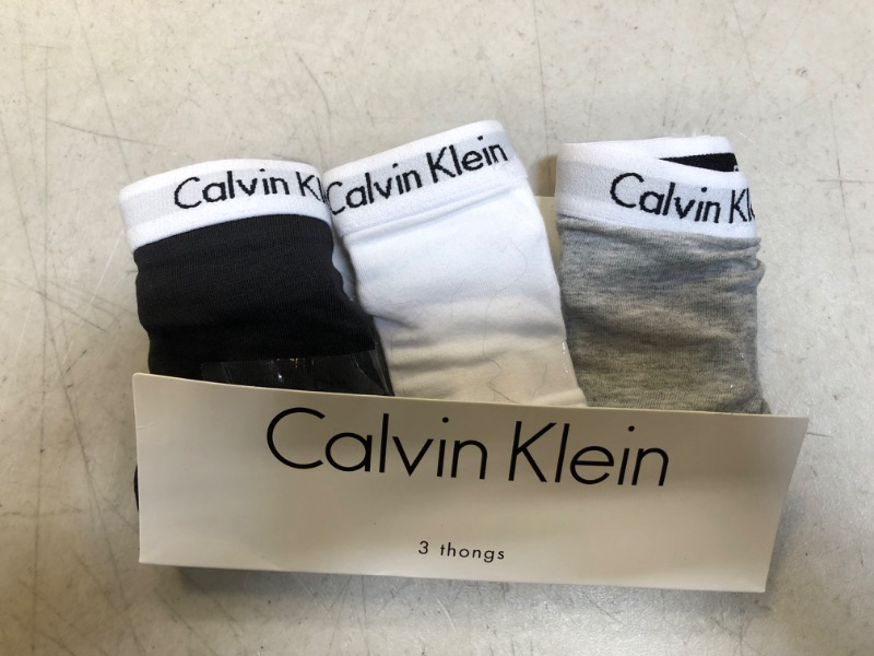 Photo 1 of calvin klein 3 pack thongs 