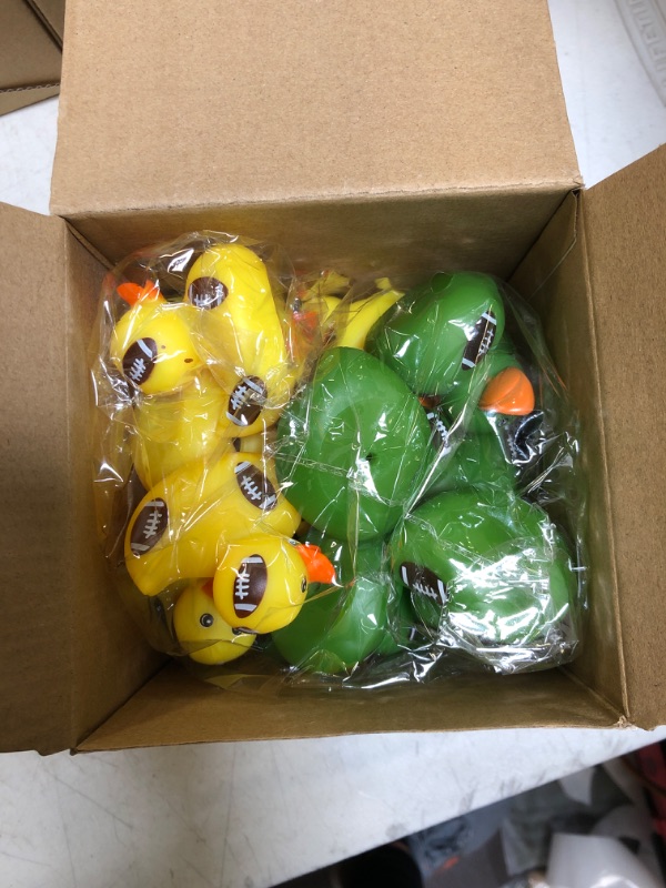 Photo 4 of 2 Inch Football Rubber Ducks Rugby Print Rubber Duckies Float Small Rubber Ducks Shower Mini Cute Rubber Ducks for Football Fans Bath Birthday Gifts Baby Showers Party and Pool (24 Pcs)
+++FACTORY SEALED, OPENED FOR PICTURE+++
