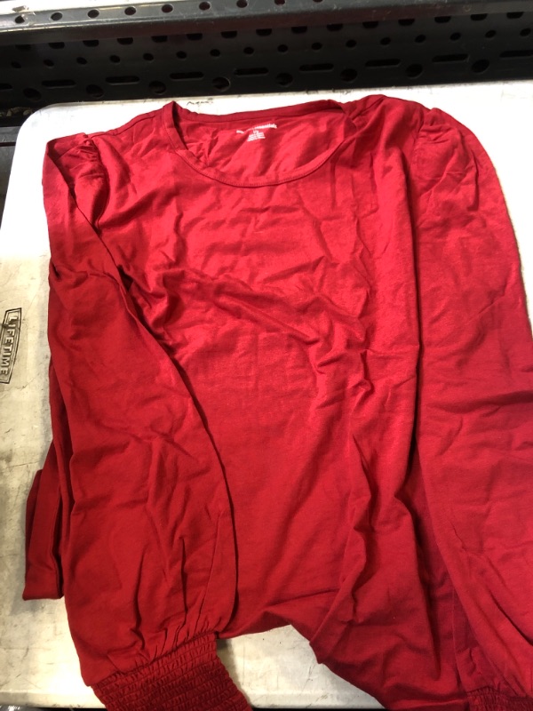 Photo 1 of AMAZON ESSENTIALS RED LONG SLEEVE 
WOMENS LARGE