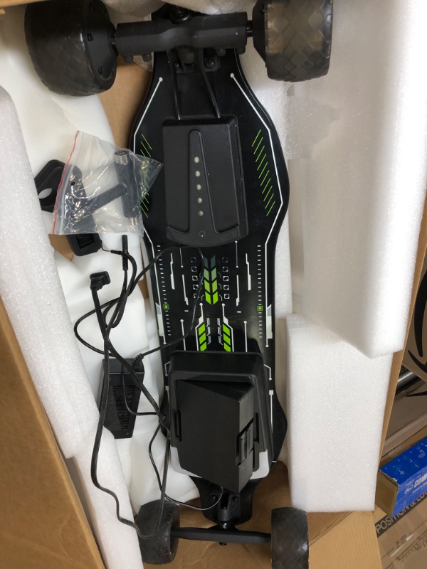 Photo 7 of SOLD FOR PARTS ONLY ********************* isinwheel V8 Electric Skateboard with Remote, 1200W Brushless Motor, 30 Mph Top Speed & 12 Miles Range, IPX6 Waterproof, Electric Longboard for Adults ?Teens with Green Ambient Light
